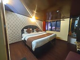 Nainital Hotel C Residency