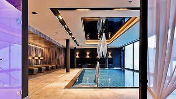 Mountain Spa Residences