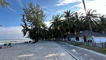 Sea Shells Beach Resort