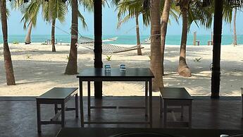 Sea Shells Beach Resort