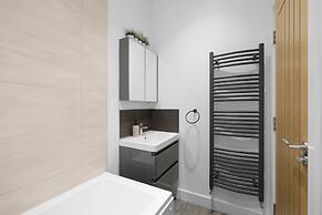 Eastons 1 Bedroom Apt. with Sofa Bed