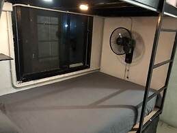Den Nest Guest House KRABI