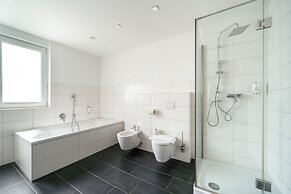 Bella Fino Hotel & Suites