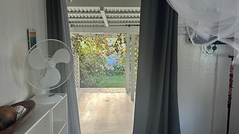 Le Fare Bleu