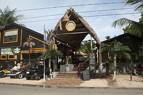 PUR Boutique Cabanas - Adults only