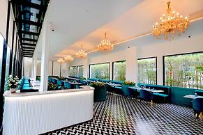 TreeHouse Velis Sonipat