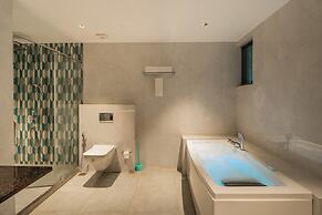 Kensho Daisy 5BHK