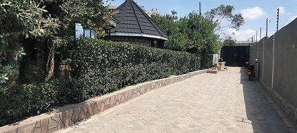 Oleng'oti Gardens Narok