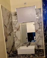 Hotel Meri & Residency