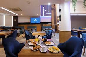 Silver Suites Hotel & Spa