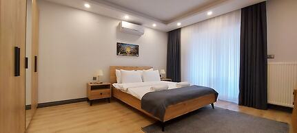 Professionally Maintained Spacious New Suites 2-2
