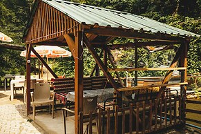 Deremezra Tatil Köyü