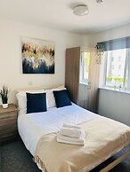 Spacious and Comfortable 2-bed Flat