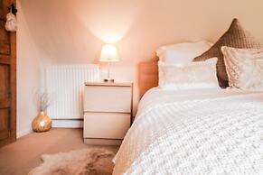 Charming Period Cottage With Free Wifi