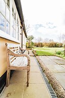 Charming Period Cottage With Free Wifi