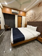 The Malay comfort-Hotel Dwarka residency