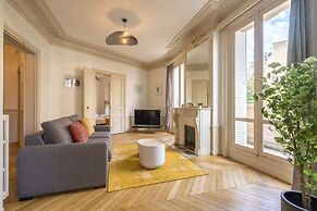 Family Apartment - 3br/10p - Passy / Eiffel Tower