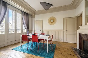 Family Apartment - 3br/10p - Passy / Eiffel Tower