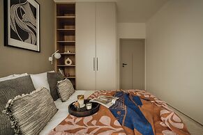 Electra Apartments by StayLab