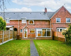 House - Sleeps 4-6 - Parking - Pet Friendly