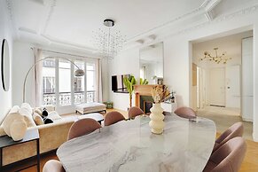 Beautiful Apartment - 2bd/4p - Arc de Triomphe