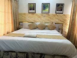 The Autograph Basics Hotel