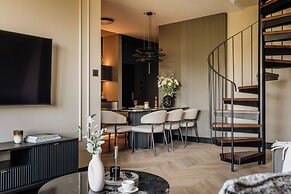 Azure Palace - Loft Affair Collection