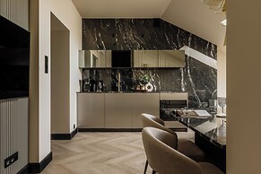 Azure Palace - Loft Affair Collection