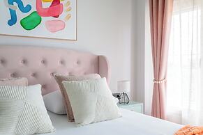 Charm Beach Retreat