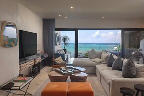 Antal by Beach Please Tulum