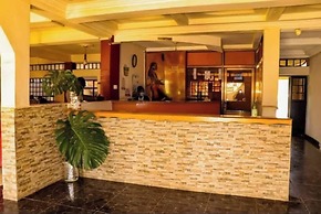 Kim's Breeze Hotel Ltd and Choma Zone