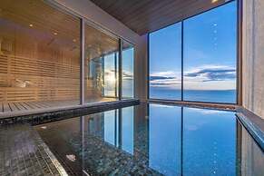 Sea View Room Great Location N