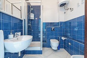 Thanit rooms