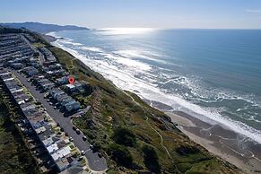 Gem by the sea None-obstructive Ocean View