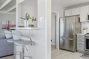 Gem by the sea None-obstructive Ocean View