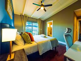 3B Achome Parking Wifi Fully Fenced Yard Jacuzzi