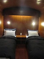 Onkel Inn Wagon Sleepbox