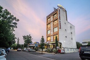 Hotel Annapurna Palace