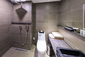 Gaon Resort