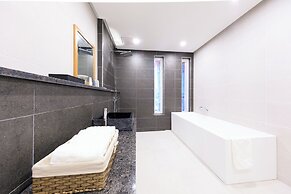 Gaon Resort