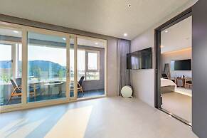 Gaon Resort