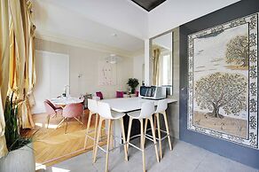 Charming 2br/4p - Georges V / Champs-elysees