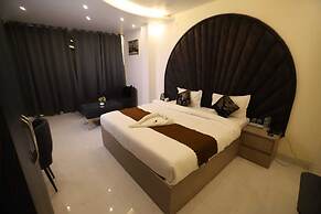 Hotel R Raghavam
