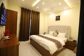 Hotel R Raghavam
