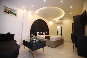 Hotel R Raghavam