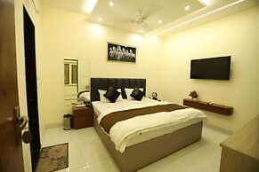 Hotel R Raghavam