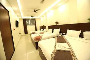 Hotel R Raghavam
