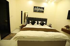 Hotel R Raghavam