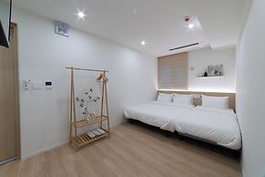 Hi Seoul Hostel Myungdong Central