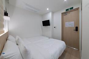 Hi Seoul Hostel Myungdong Central